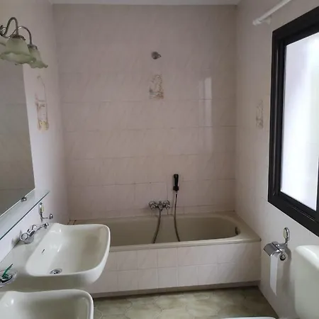 Marbesa 150 M From The Sea!!! * Marbella