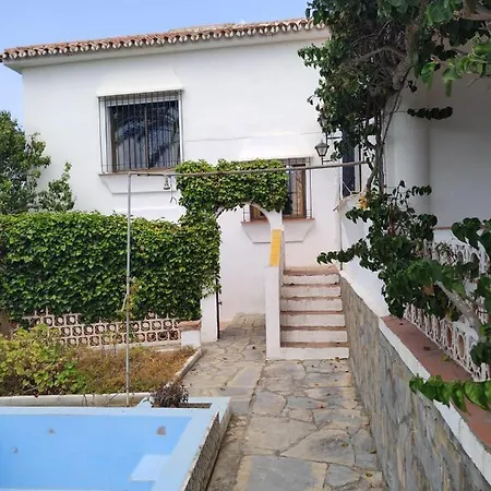 Marbesa 150 M From The Sea!!! Villa Marbella